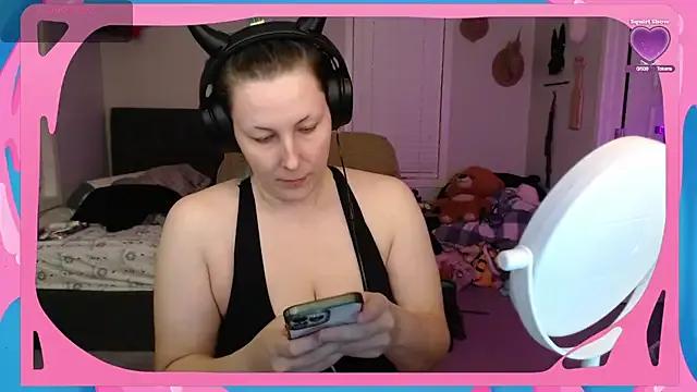 Freechat CirqueNoirBlu on StripChat