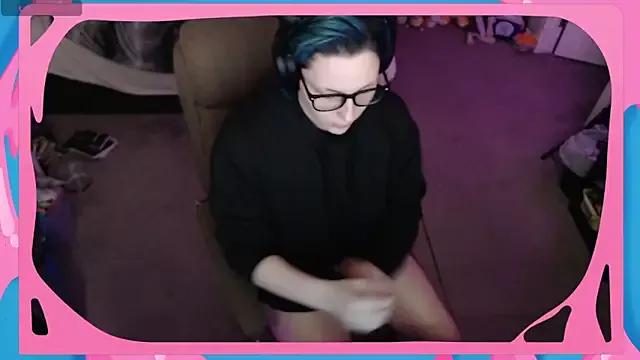 Freechat CirqueNoirBlu on StripChat