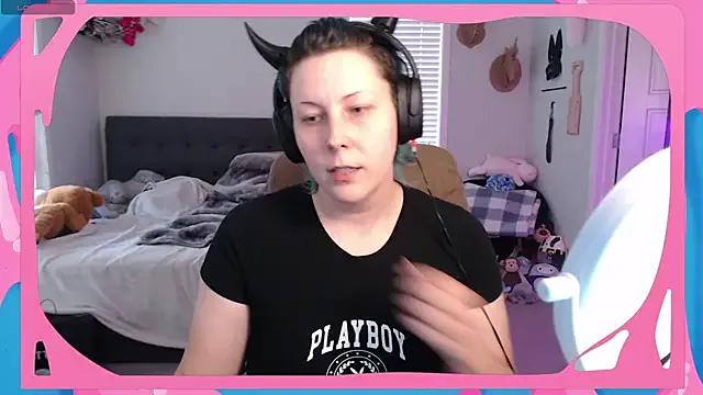 Freechat CirqueNoirBlu on StripChat