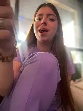 Cloew_Marz on StripChat