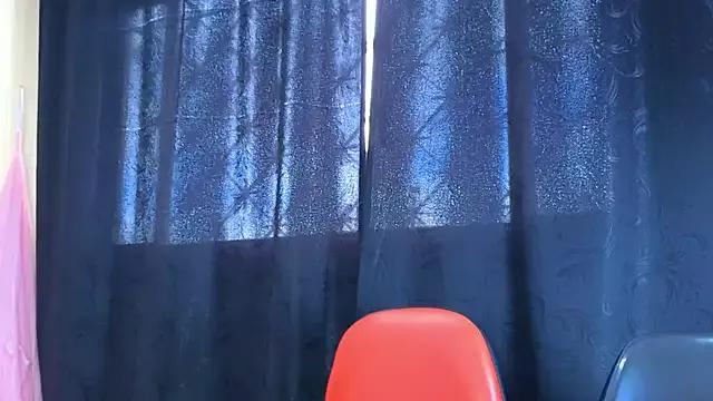 Dani_and_eva on StripChat 