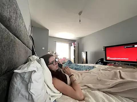 DanielleBabe on StripChat