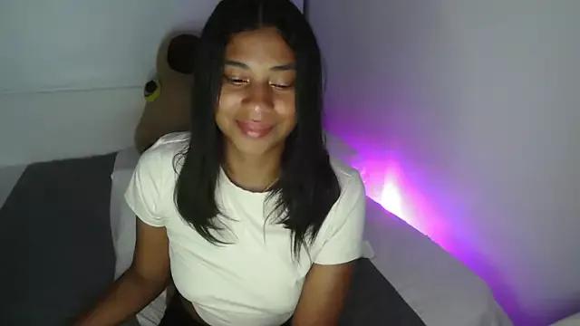 dark_enchantress_ on StripChat 