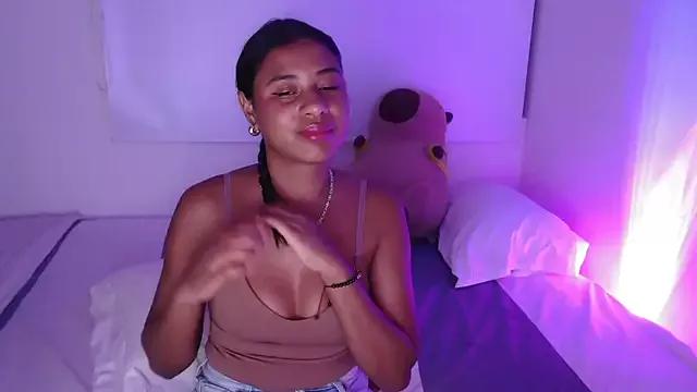 dark_enchantress_ on StripChat 