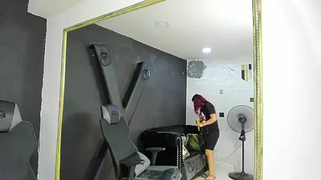 Freechat DarlingBDSM_ on StripChat