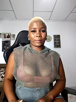 DashaSousaa on StripChat 