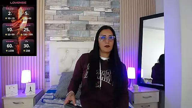 dayana_mendoza69 on StripChat 
