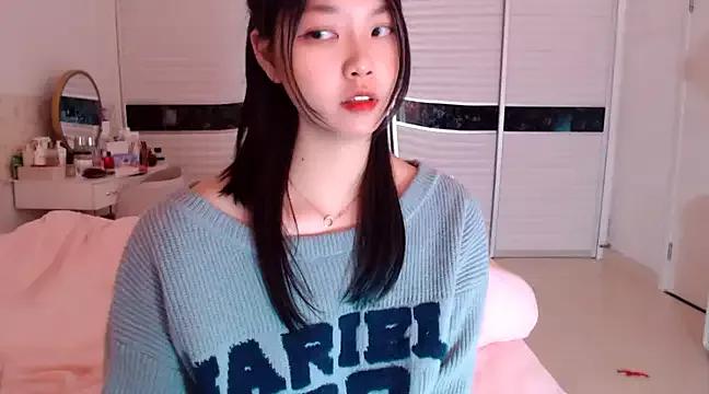Dou-Yayaya on StripChat 