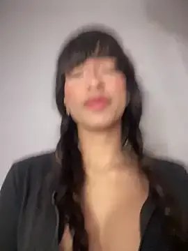 Freechat DulceLenns on StripChat