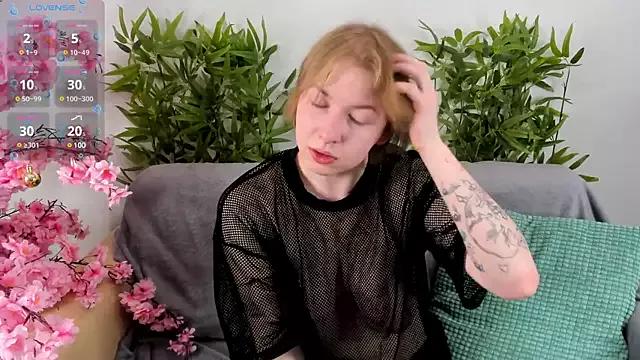 Dylan_Sunshine on StripChat 
