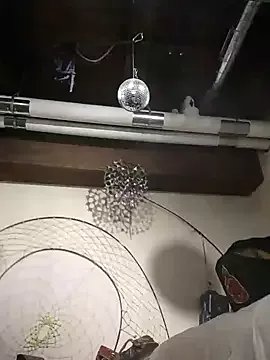 Freechat eatmeplease44 on StripChat