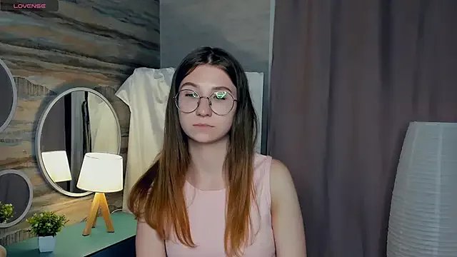 Freechat EditaBand on StripChat