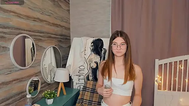 Freechat EditaBand on StripChat