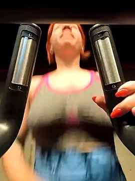 Ella__Kross on StripChat 