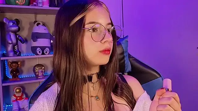 Freechat EmilyMiller_ on StripChat