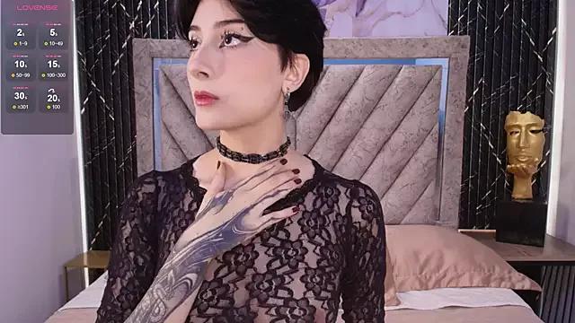 Emmaa_Rose_ on StripChat