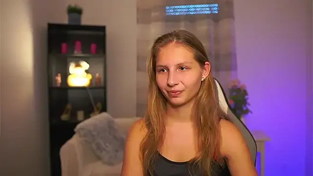 emmie_murray — Make me blush