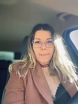 Freechat EmyLana on StripChat