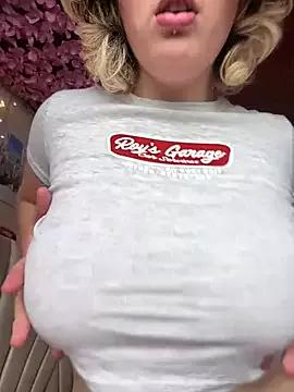 Freechat Enyeld_ruru on StripChat