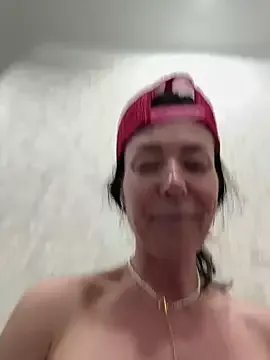 eveangelll on StripChat 