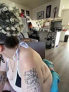 Freechat fatfabulous1981 on StripChat