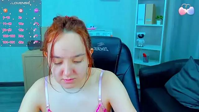 Fera1_Berry on StripChat 