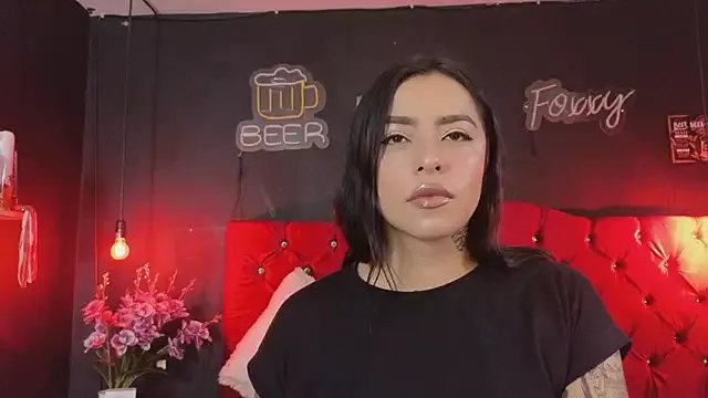 Freechat foxxy_nasty on StripChat