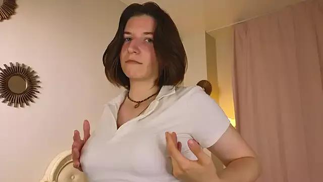 GladysFarro on StripChat 