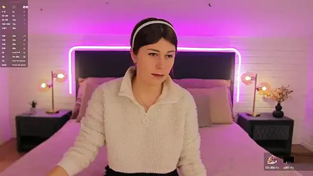 Hailey_Green on StripChat 