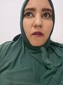 hannahayat on StripChat