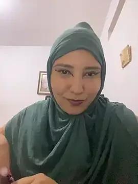hannahayat on StripChat