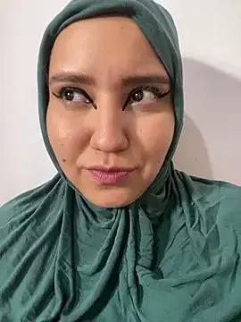 hannahayat on StripChat