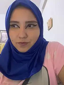 hannahayat on StripChat