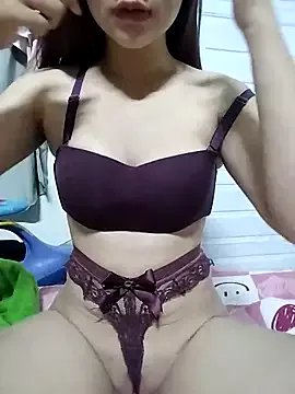 Freechat Henie_x on StripChat