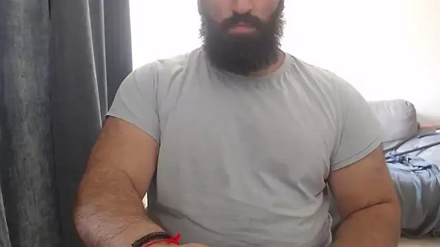 Freechat hugemachohandsome on StripChat