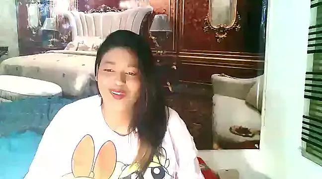 IndianYummy on StripChat 