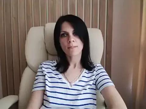 InjaAtHome on StripChat