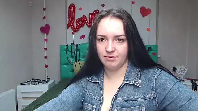IsabelBlackberry on StripChat 