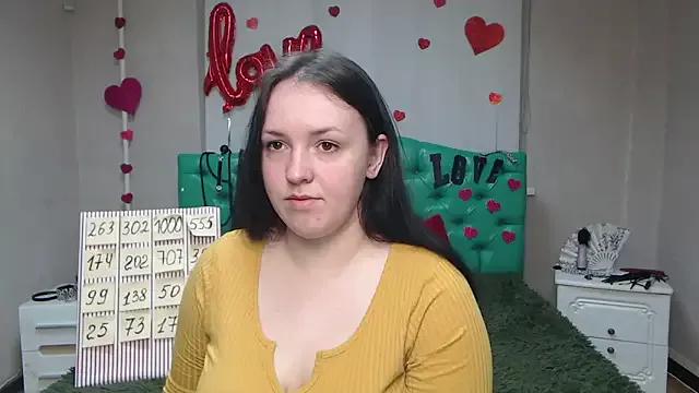 IsabelBlackberry on StripChat 