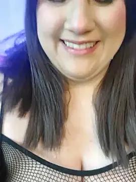 ItsNaiixa on StripChat 