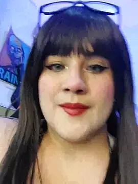 ItsNaiixa on StripChat 