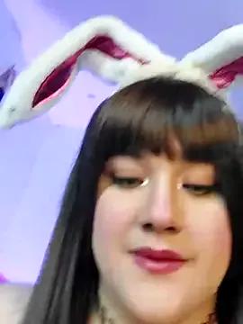 ItsNaiixa on StripChat 