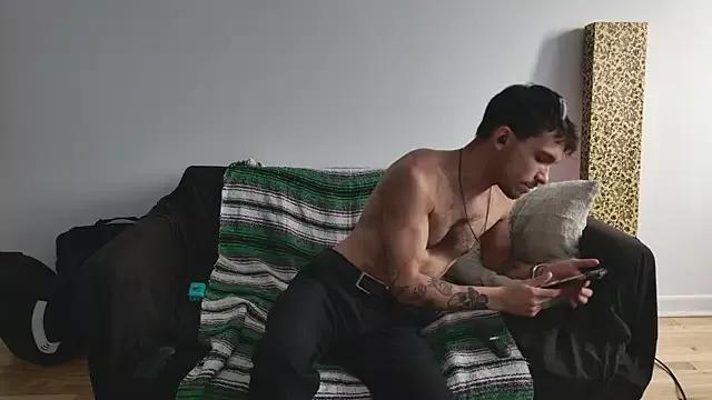 JackDesFeux on StripChat