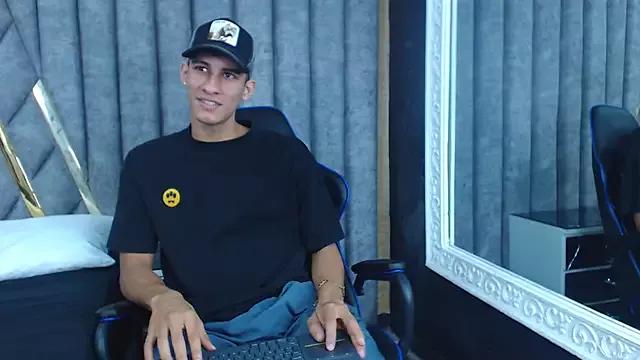 JakeMoxley on StripChat 