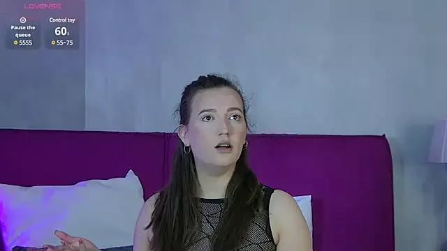 KatiaHolliz on StripChat 
