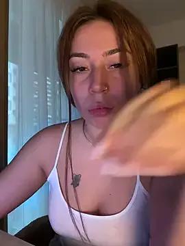 KimArts on StripChat