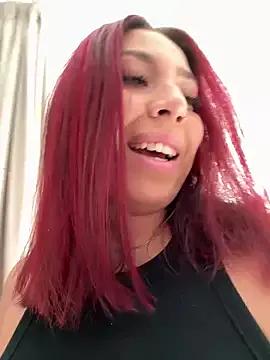 KimArts on StripChat