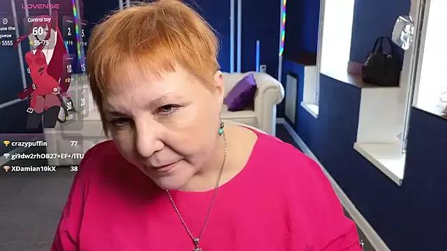 Kira_Kenet on StripChat 