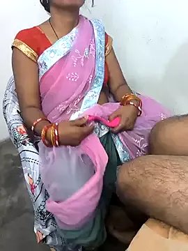 Kissing_Couple on StripChat 