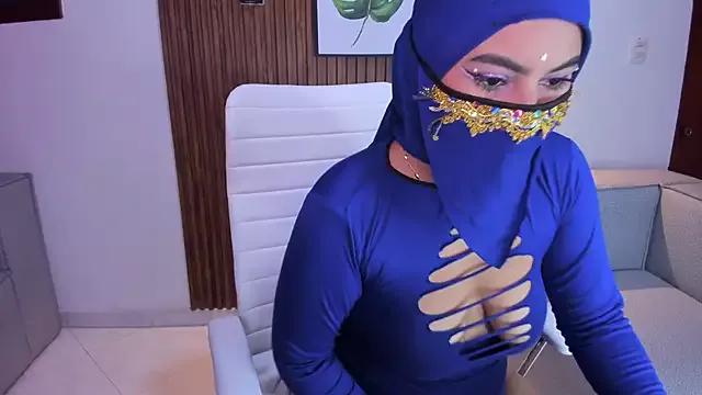 kylie_soraya on StripChat 